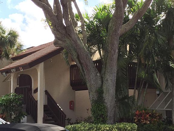 4th image of 10187 Mangrove Dr APT 105