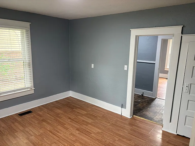 210 N 19th St — Photo 12