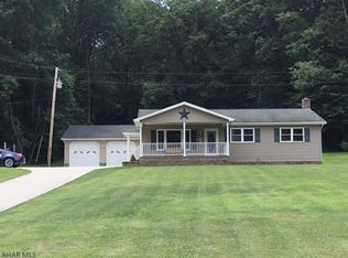 2067 Frosty Hollow Rd, Roaring Spring, PA 16673