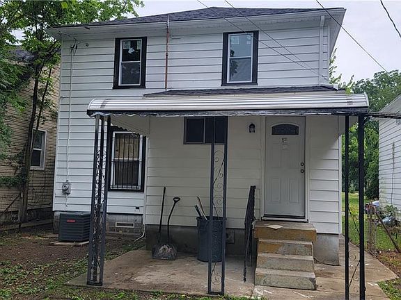 2nd image of 733 Dennison Ave