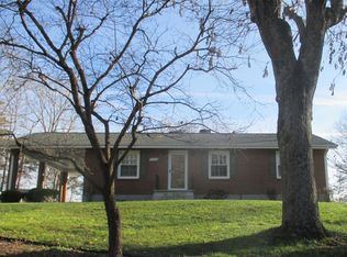 5769 Cox Hopkins Rd, Roanoke, VA 24014