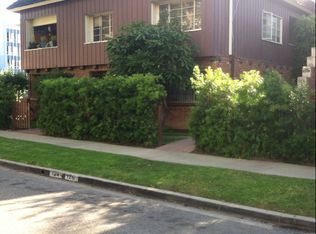122 S Maple Dr #B, Beverly Hills, CA 90212