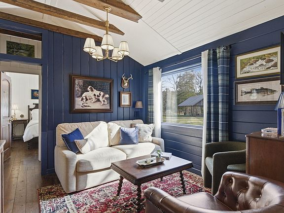 2nd image of 1394 Peace In Valley Road