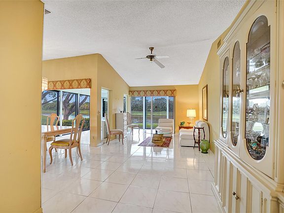 5th image of 5658 Parkwalk Circle E