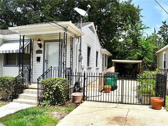 2nd image of 405 Harang Ave
