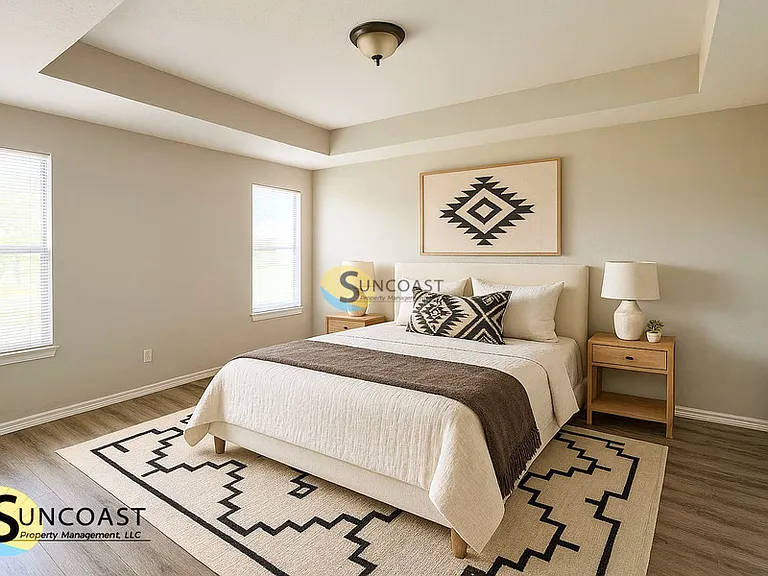 7088 Plymouth Grove Ct — Photo 8