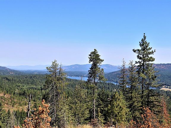3rd image of 700 Outlook Rd