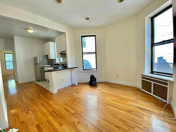 3rd image of 243 W 107th St #4W2