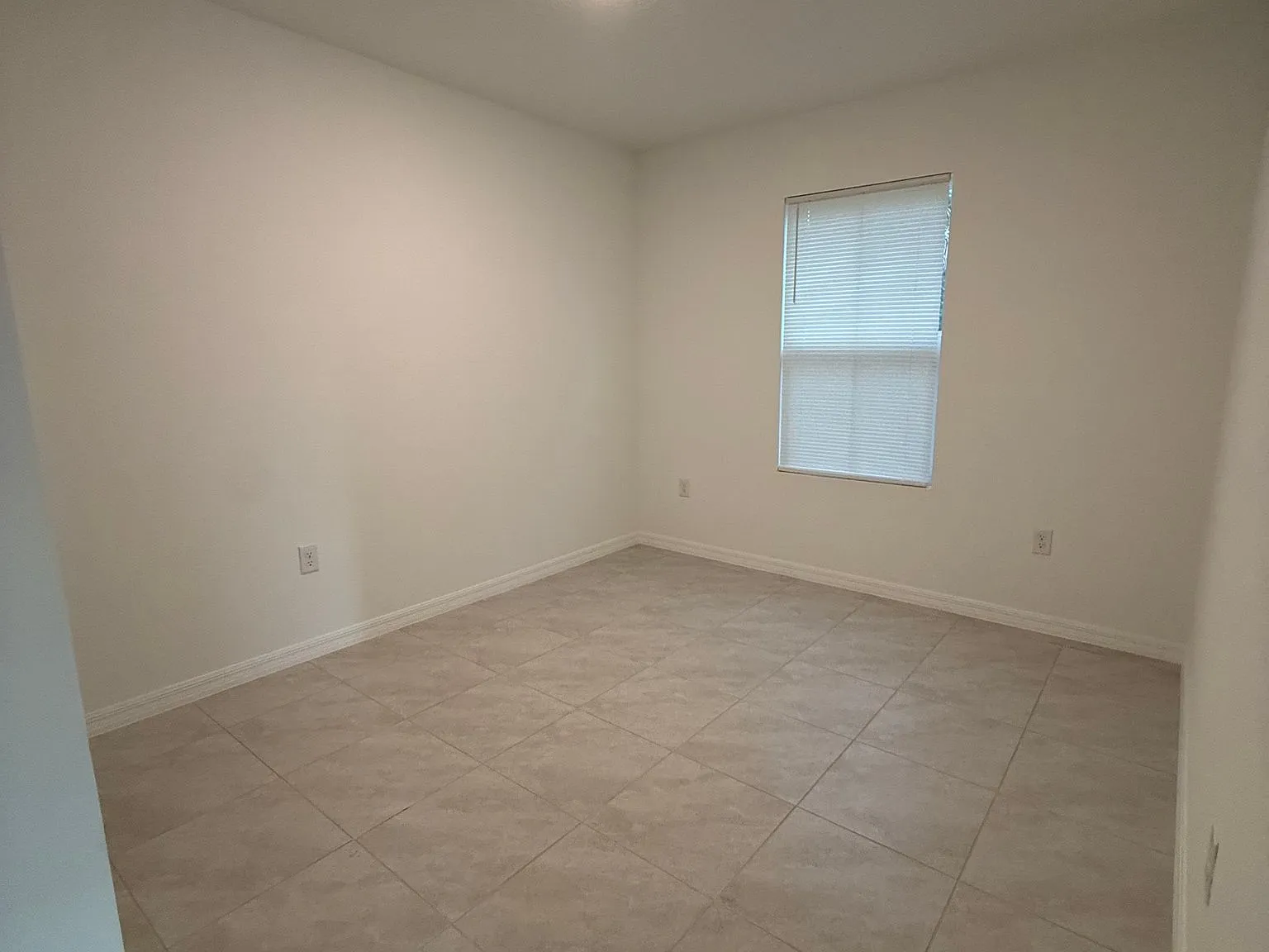 2 ANNEX — Photo 3