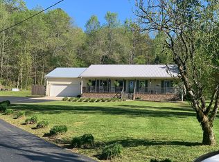 939 Smith Bend Rd, Evensville, TN 37332