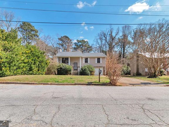 2nd image of 3768 Glen Mora Dr