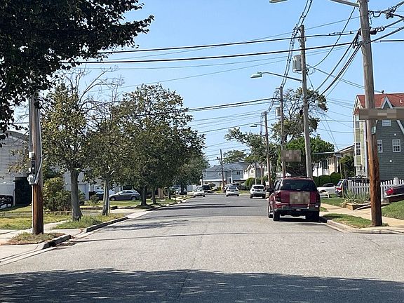 5th image of 148 Meister Blvd