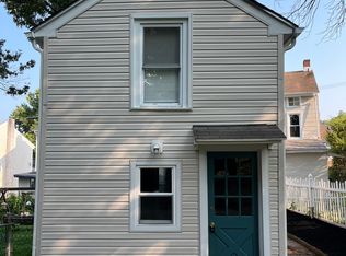 141 1/2 Hall St, Spring City, PA 19475