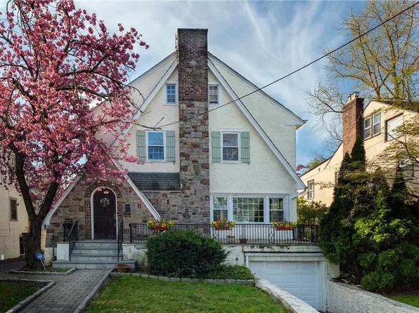 22 Palmer Avenue, Mount Vernon, NY 10552