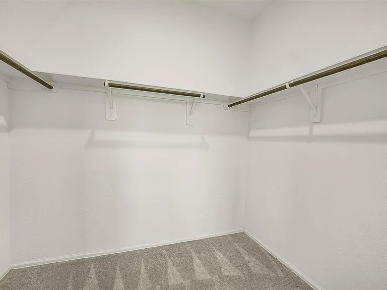 3003 Halleton Ct — Photo 18