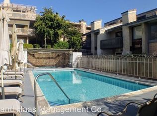 2299 N Legion Dr UNIT 402, Signal Hill, CA 90755
