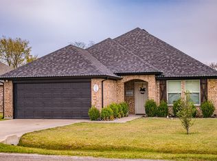 113 Halifax Cir, Palmer, TX 75152