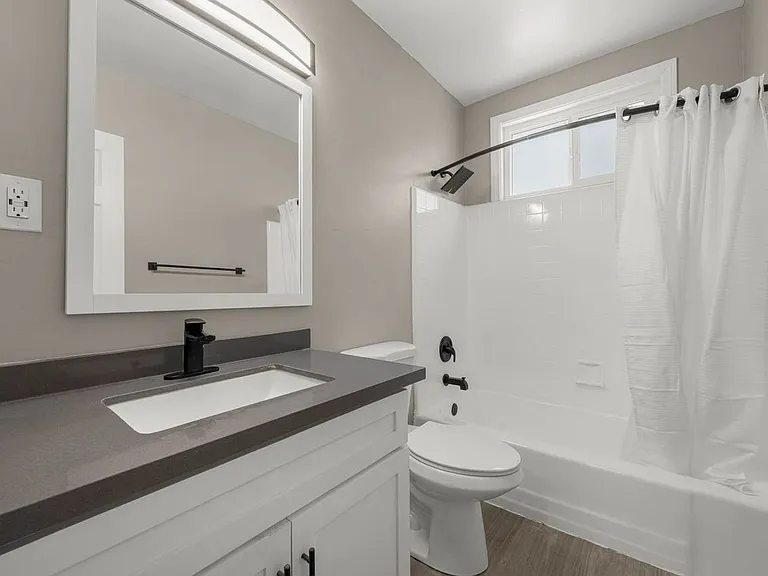 4036 S Gelber Pl #7 — Photo 16