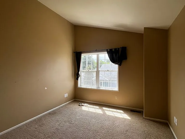 126 E Grover St #7 — Photo 23