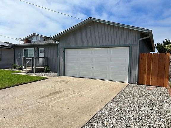 2nd image of 10925 Pieri Ct