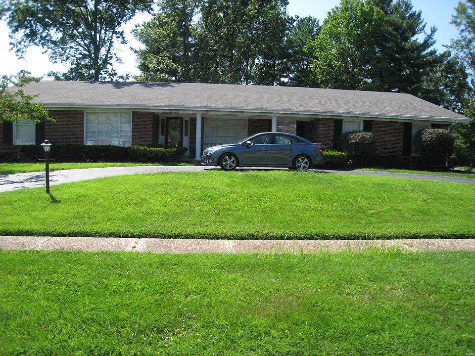 1st image of 11541 Rosary Ln