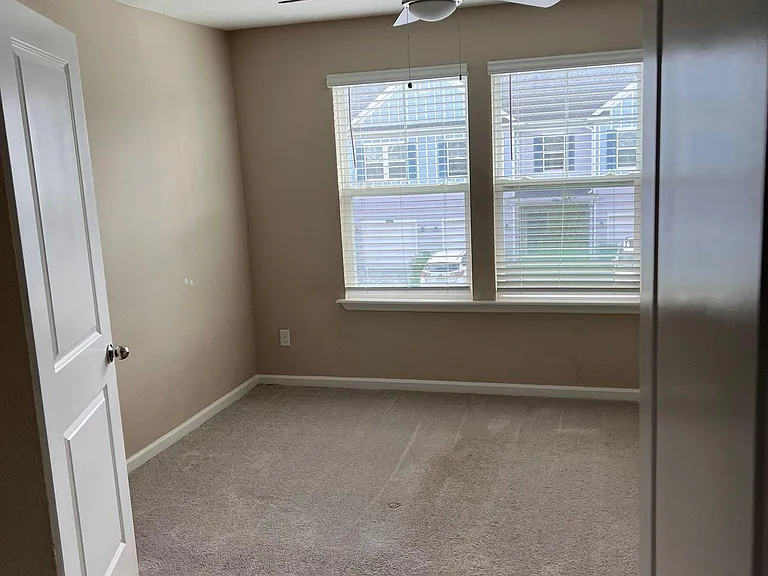 154 Boracay Cir — Photo 6