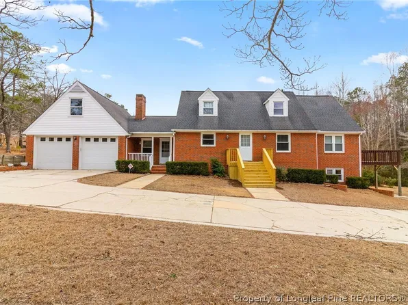 3488 School Rd, Fayetteville, NC 28306