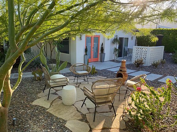 5th image of 2885 E Venetia Rd #3B-2BA-1560SQFT