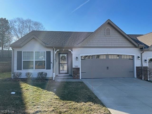 1st image of 302 Lake Breeze Cv #302