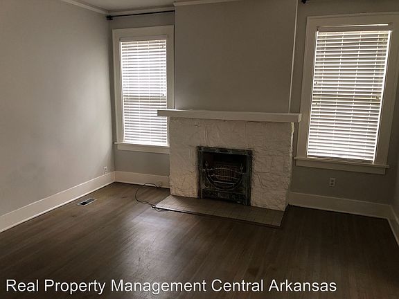 2nd image of 822 N Spruce St APT B