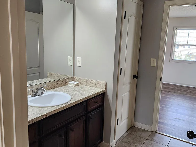2507 Ridgewood Dr — Photo 16