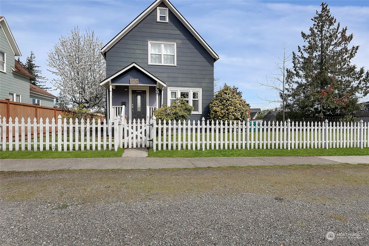 515 E Harrison Street photo 1