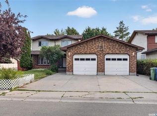2054 Braun BAY, Regina, SK S4V 0M4