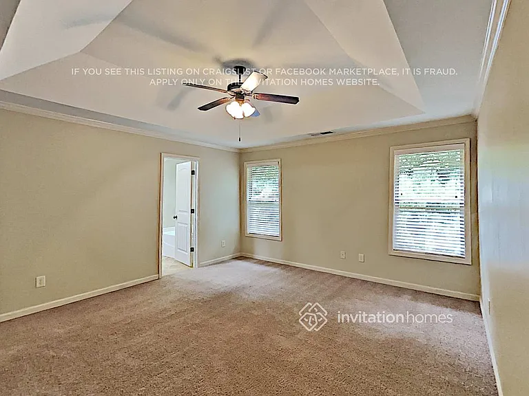 408 Sheila Way — Photo 9