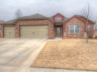 1004 E 135th Pl, Glenpool, OK 74033