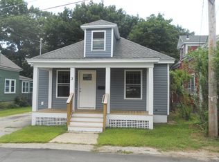 3 Brochu Ct, Rochester, NH 03867