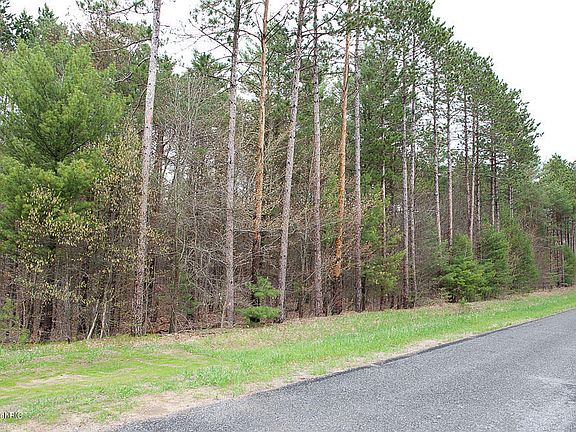 3rd image of 21374 Lindsey Ct
