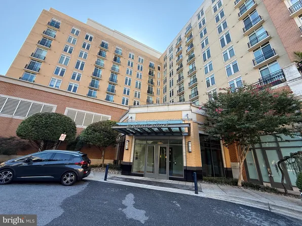 155 Potomac Psge Unit 402, Oxon Hill, MD 20745