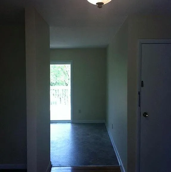 1340 Mimosa Dr — Photo 5