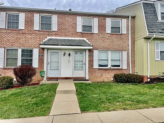 2nd image of 604 Countryside Dr