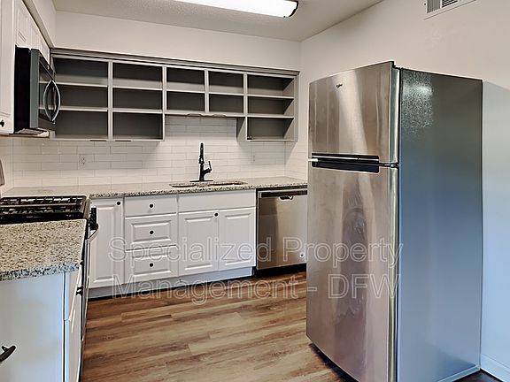 4th image of 9833 Valley Meadow Ct #9833