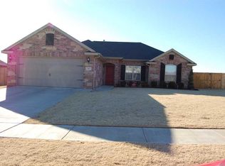 361 N Sabine Pass Rd, Fayetteville, AR 72704