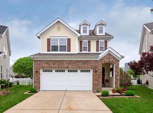3394 Timbercross Pl, Saint Charles, MO 63301