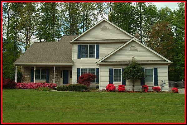 1st image of 123 Shinnecock Rd