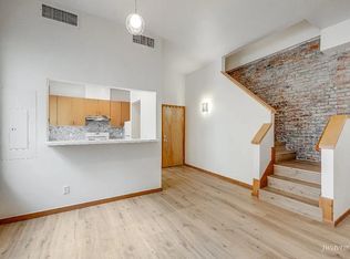 883 Sacramento St APT C, San Francisco, CA 94108