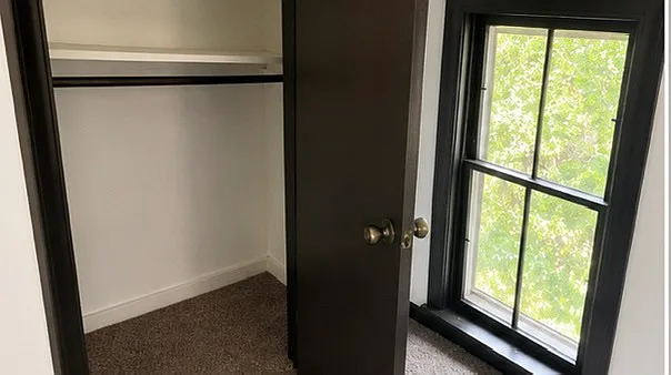36 Oak St #B — Photo 5