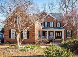 916 Thorn Ridge Ln, Lake Wylie, SC 29710