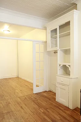 Rented by Rennit Inc. | media 25