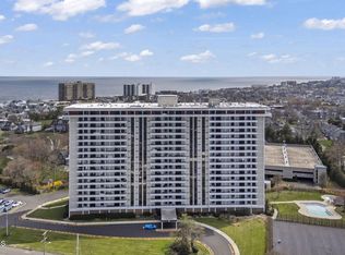 1 Channel Drive #708, Monmouth Beach, NJ