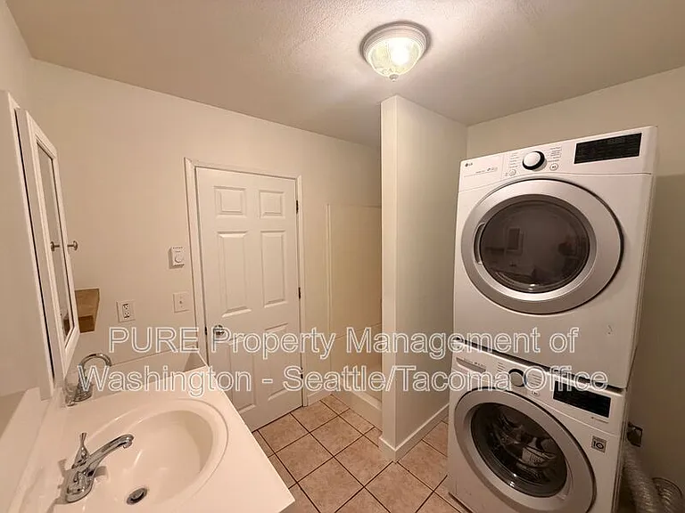 4351 67th Ave W #A — Photo 8